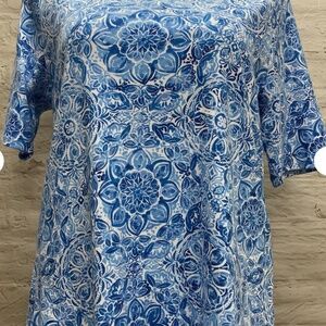 CROFT AND BARROW WOMEN'S TOP SIZE XXL SPLIT NECK BLUE & WHITE FLORAL